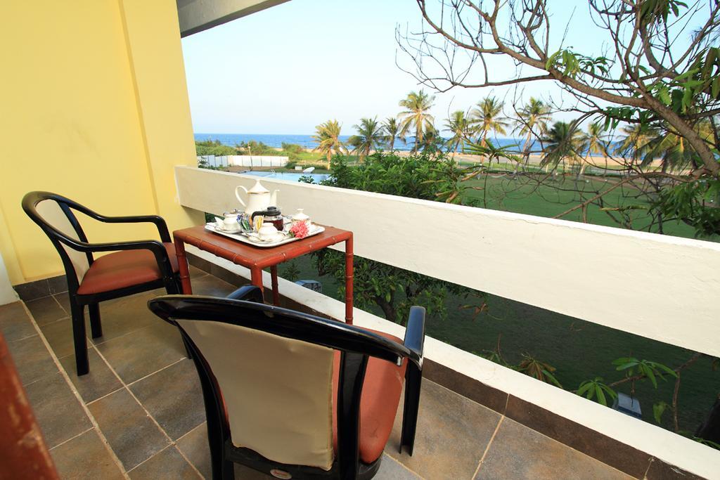 The Ashok Beach Resort Pondicherry Ngoại thất bức ảnh